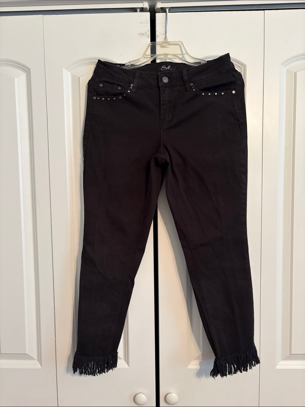 Earl Jeans Black Ankle Frayed Hem with Stud Accents